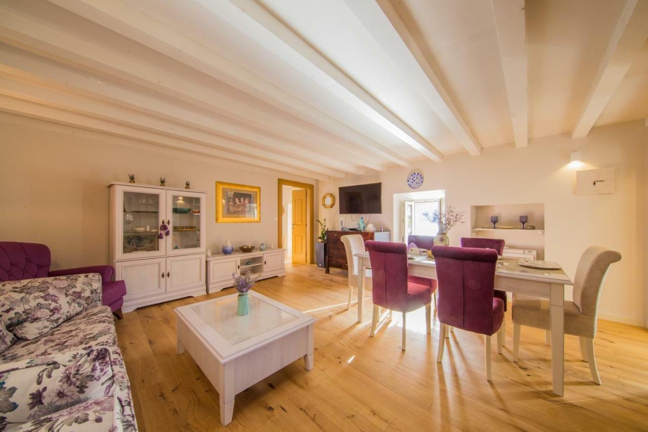 Villa Martina Komiža Esterno foto